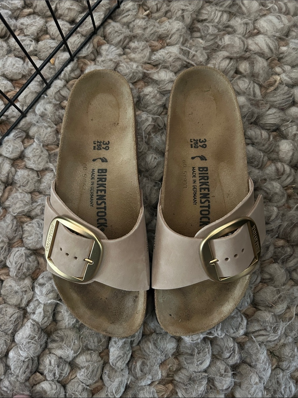 Like new Narrow Birkenstock Madrid Sandals in Sandcastle Beige with Gold Buckles